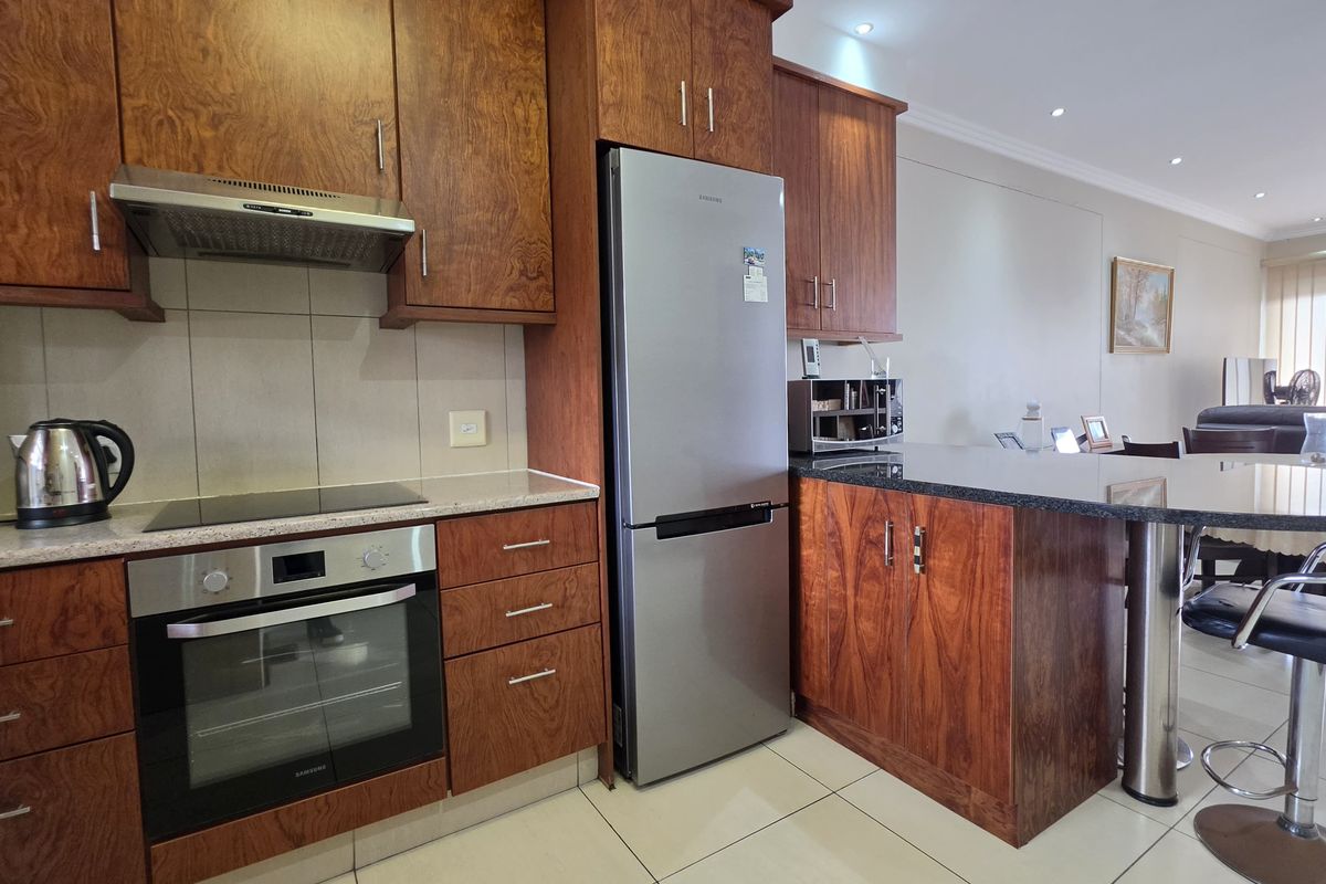 Apartment For Sale In Umhlanga - Photo 4