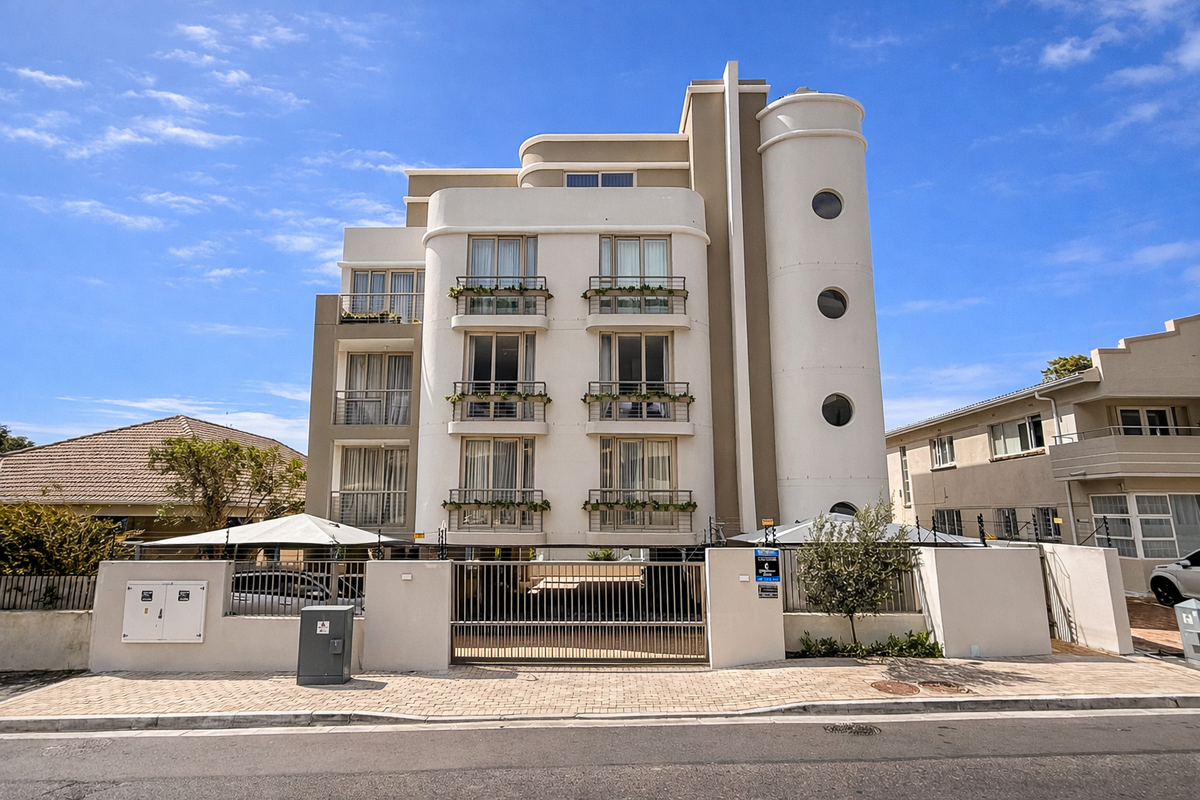 Modern Studio Living on the Slopes of Table Mountain, with City Views! - Photo 2