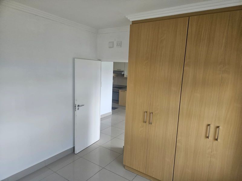 Prime Property presents Central Park unit for sale - Photo 10