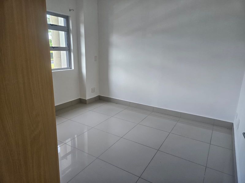 Prime Property presents Central Park unit for sale - Photo 8