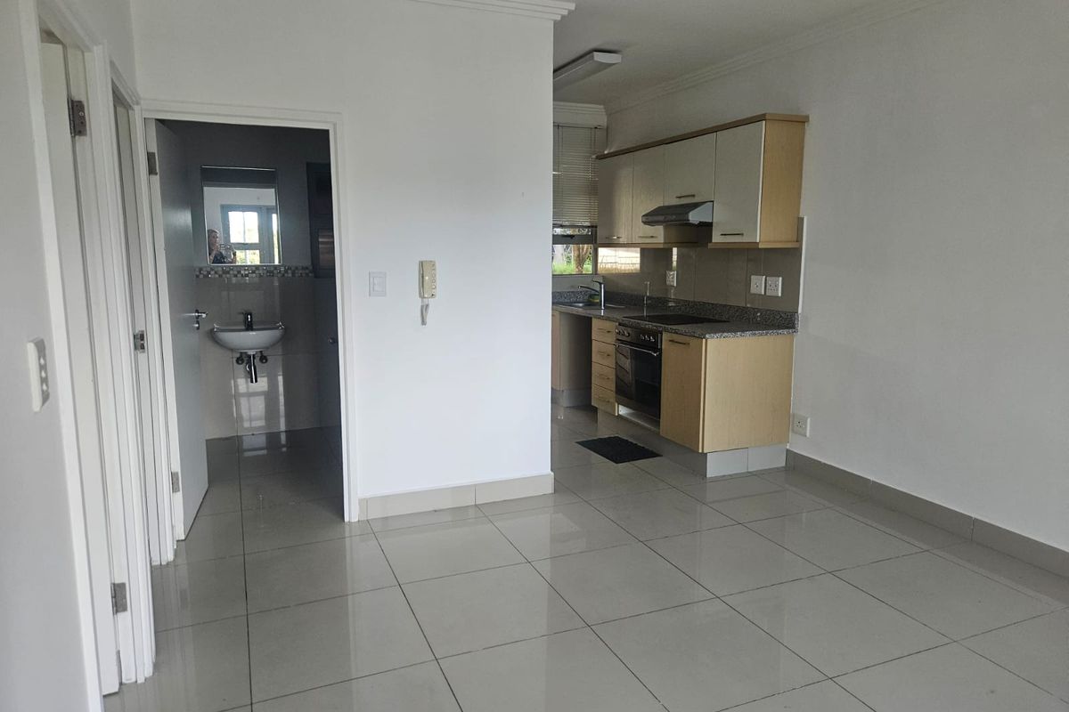 Prime Property presents Central Park unit for sale - Photo 5