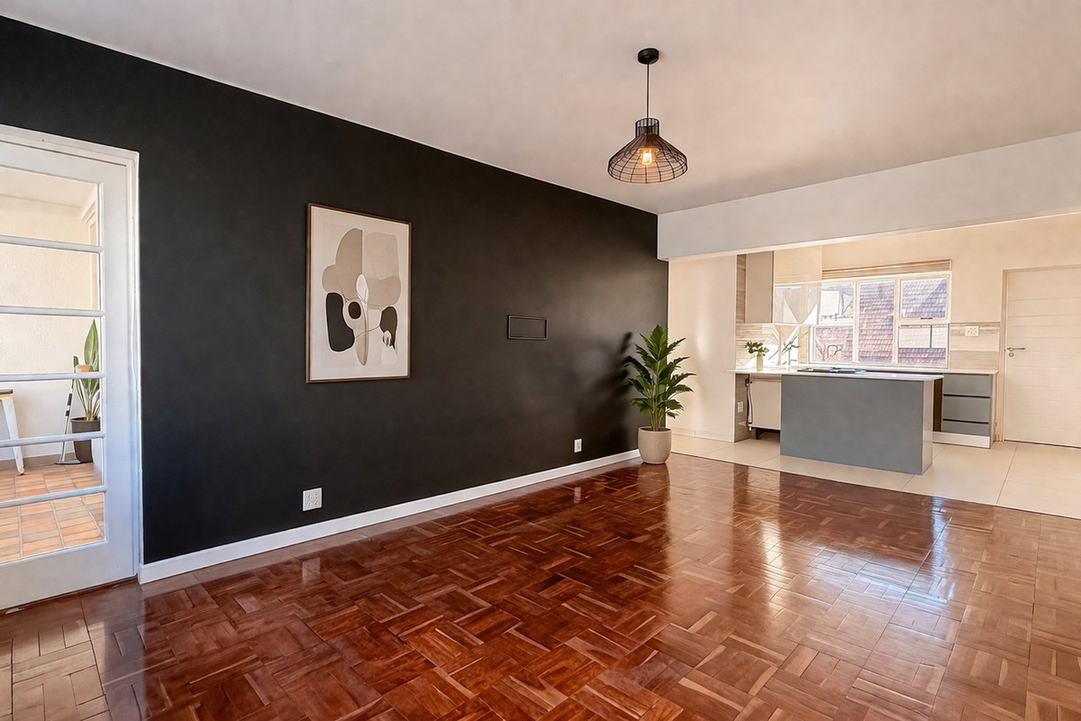 Bright Corner Apartment with Signal Hill Views in Green Point - Photo 4