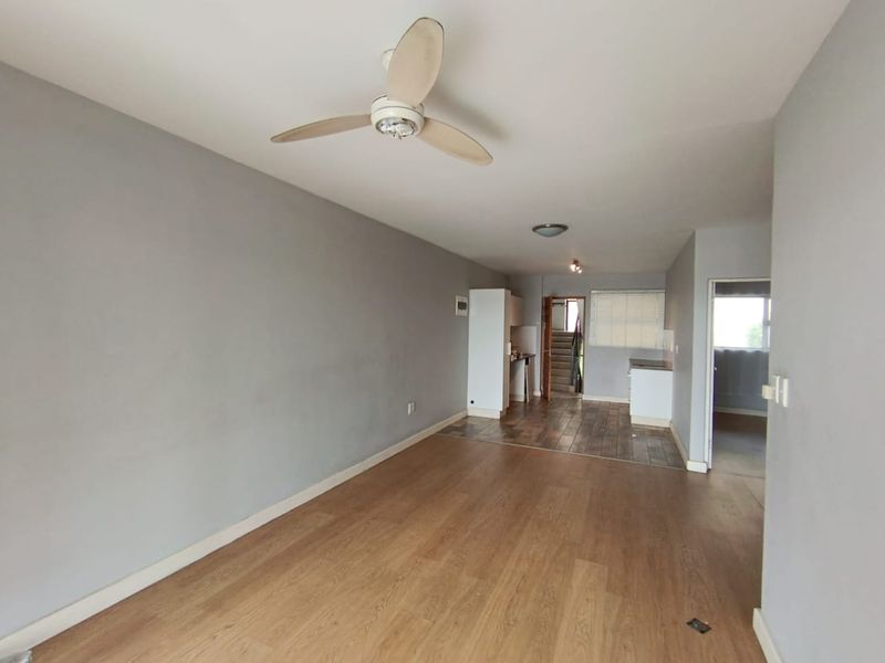 Modern two bedroom Apartment - Photo 4