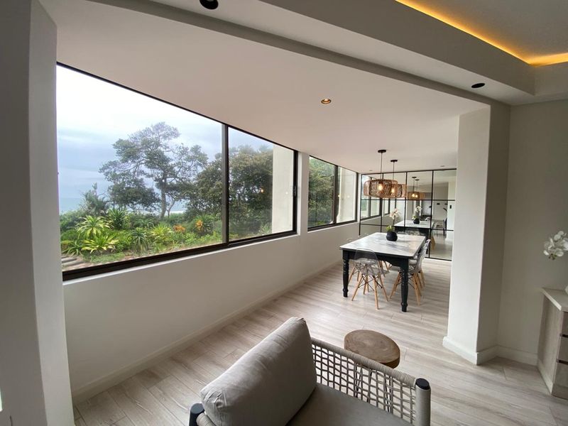 Modern Three Bedroom Townhouse - Photo 6