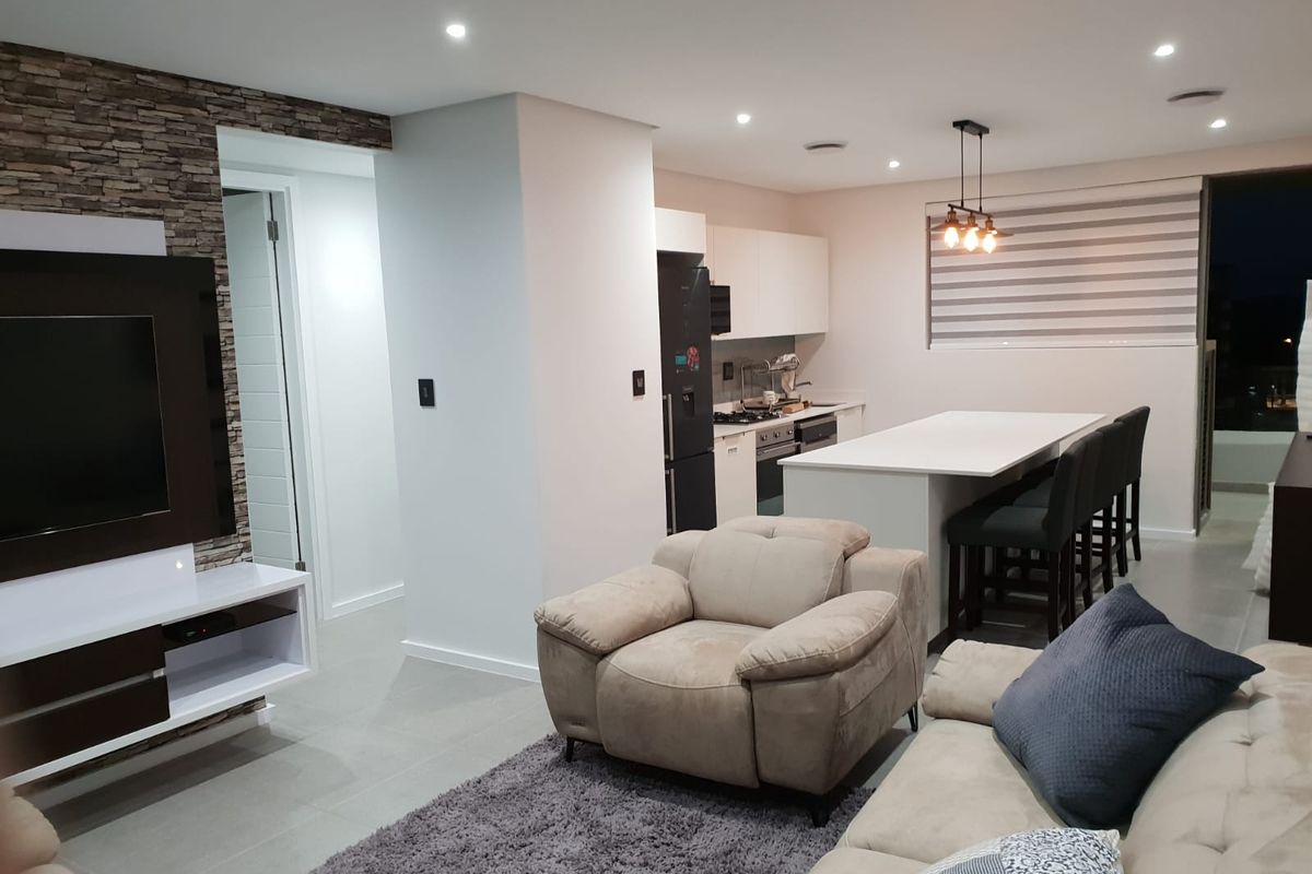 Two Bedroom Two Bathroom - Furnished Apartment - Photo 4