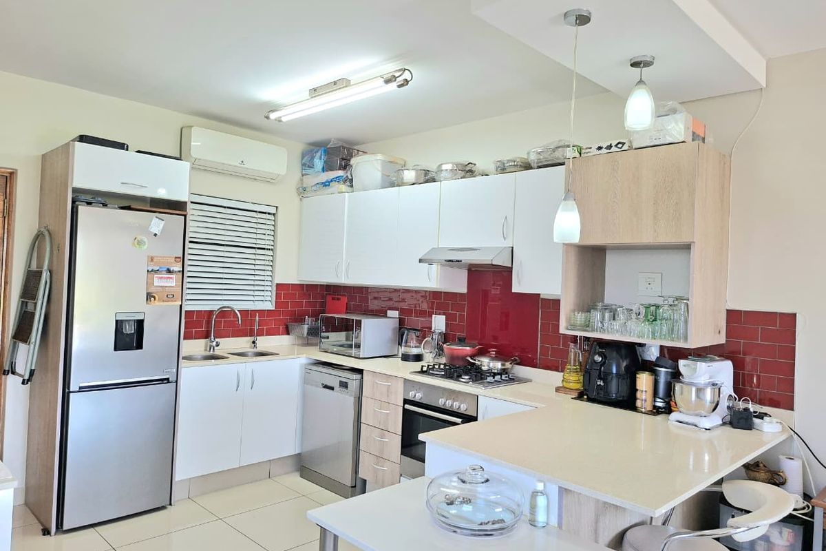 Apartment For Sale In Umhlanga - Photo 3
