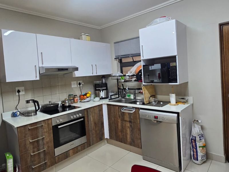 Apartment For Sale In Umhlanga - Photo 4