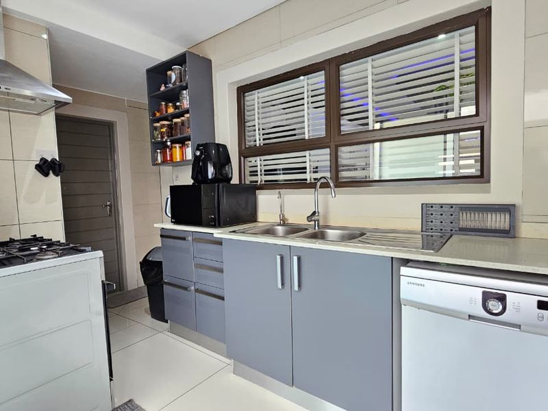 Step Into Refined Living - Izinga Estate - Photo 8