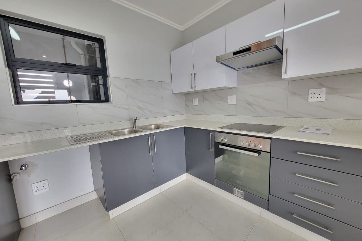 Apartment For Sale In Umhlanga - Photo 2