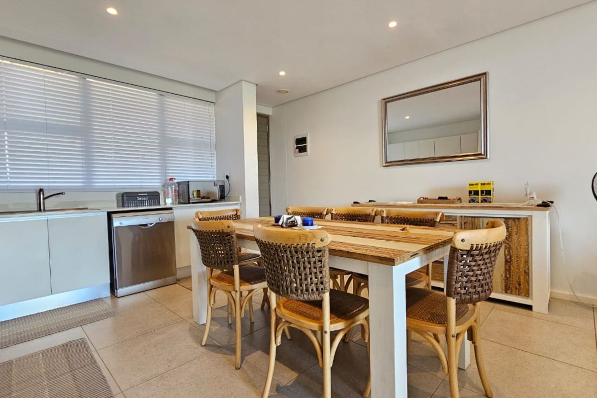 Marketing Heading 2 Bedroom 2 Bathroom Apartment- For Sale - Photo 4