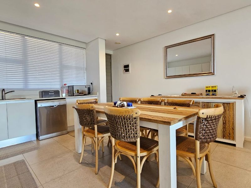 Marketing Heading 2 Bedroom 2 Bathroom Apartment- For Sale - Photo 4