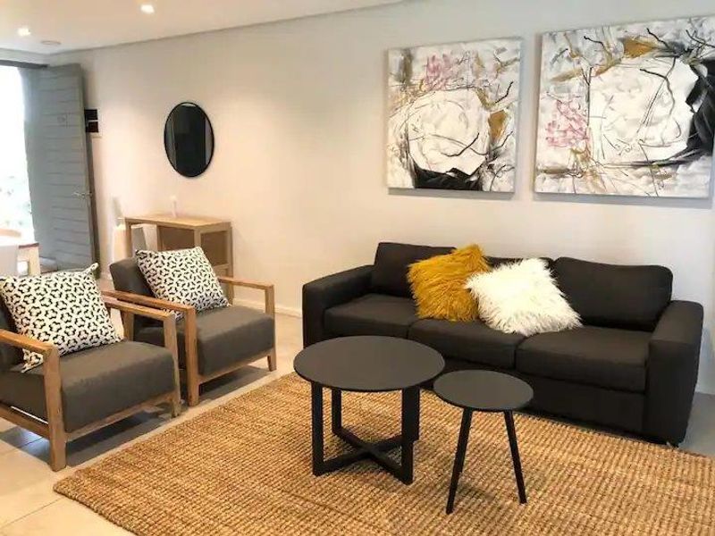 2 Bedroom 2 Bathroom Apartment For Sale - Photo 5