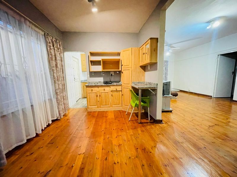 Town House for Rental - Photo 2