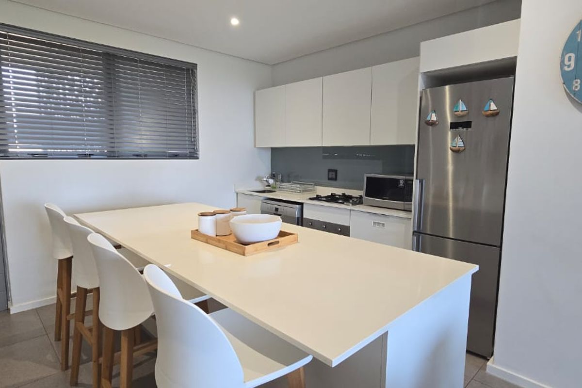 Charming 2-Bedroom Apartment in Pebble Beach - Photo 3