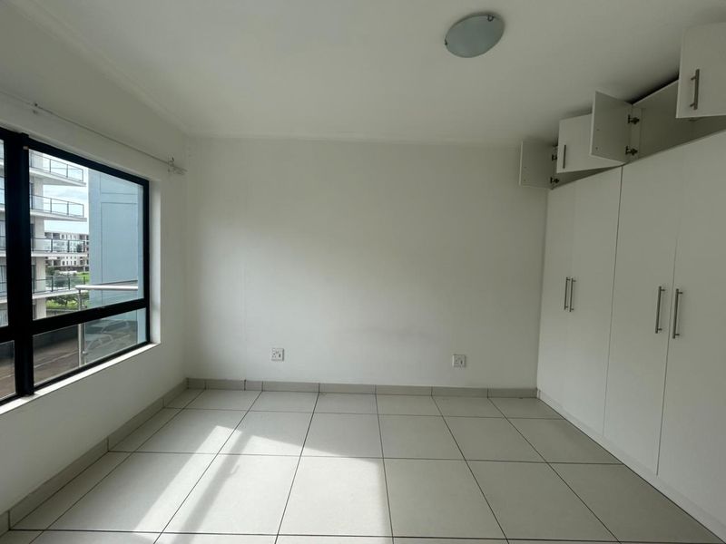 Modern two bedroom Apartment - Photo 8