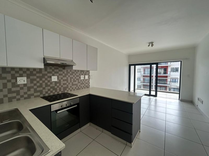 Modern two bedroom Apartment - Photo 5