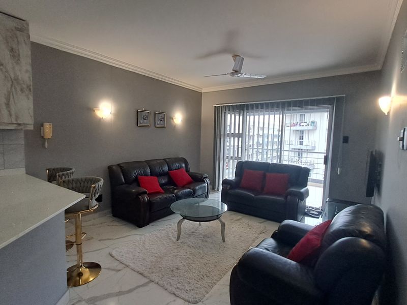 Modern Fully Furnished 2 Bedroom | 2 Bathroom Apartment – Move-In Ready Comfort & Style - Photo 8