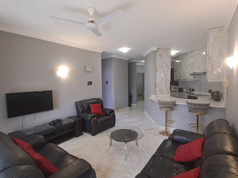 Modern Fully Furnished 2 Bedroom | 2 Bathroom Apartment – Move-In Ready Comfort & Style - Photo 7