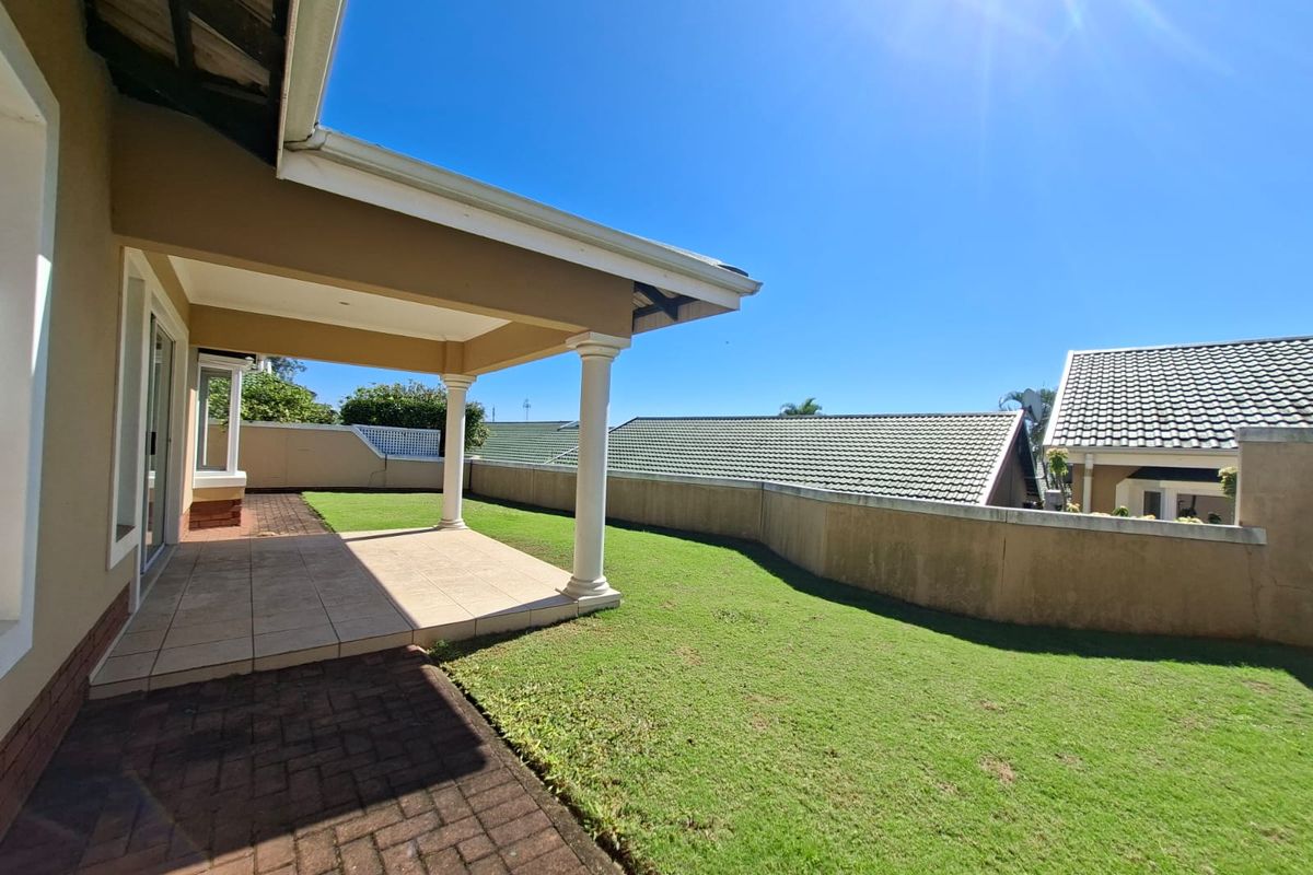 Secure, Stylish & Spacious Living in Mount Edgecombe Manors! - UNDER RENOVATIONS - Photo 4