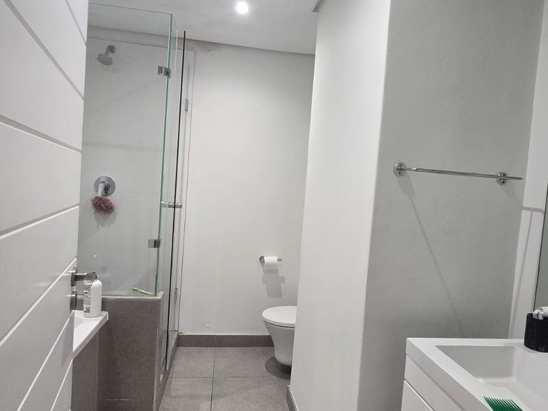 2 Bedroom 2 Bathroom Apartment For Sale - Photo 8
