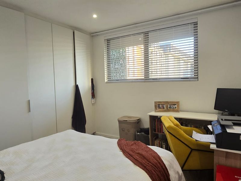 2 Bedroom 2 Bathroom Apartment For Sale - Photo 6