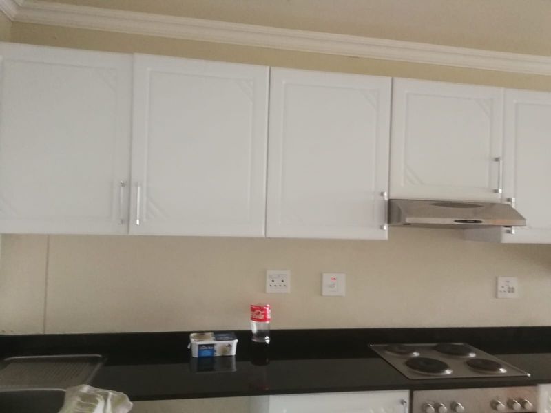 Affordable two  bedroom apartment for sale!! - Photo 7