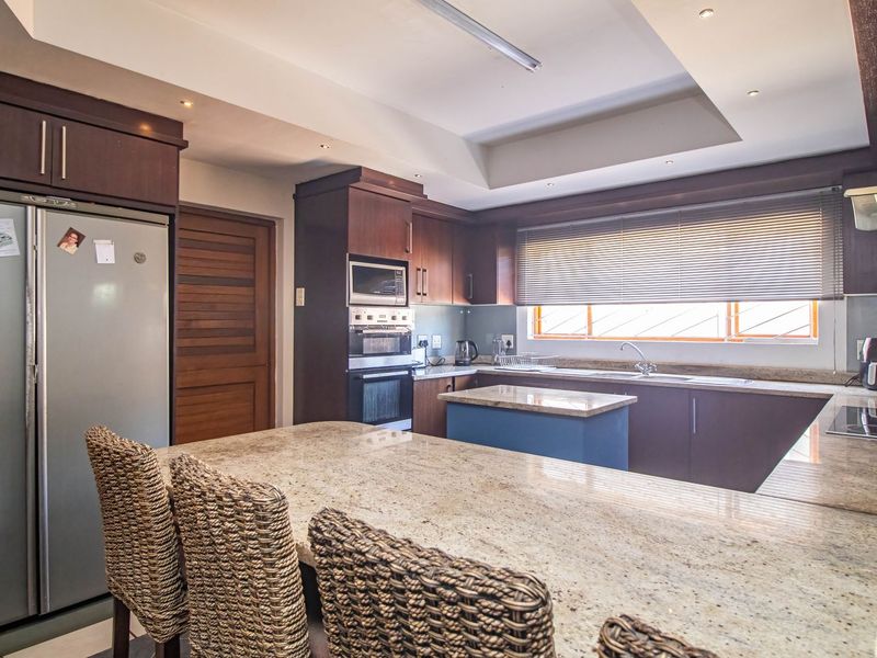 House For Sale In Umhlanga - Photo 4