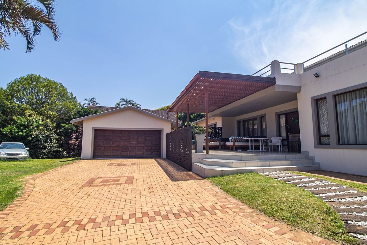 House For Sale In Umhlanga - Photo 2