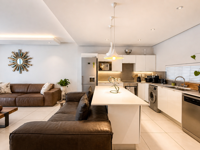 Spacious Modern Apartment with Large Balcony in Prime Green Point - Photo 9