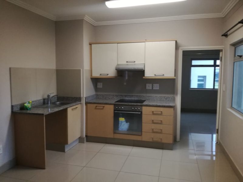 Prime Property  presents Central Park one bedroom apartment for rent - Photo 3