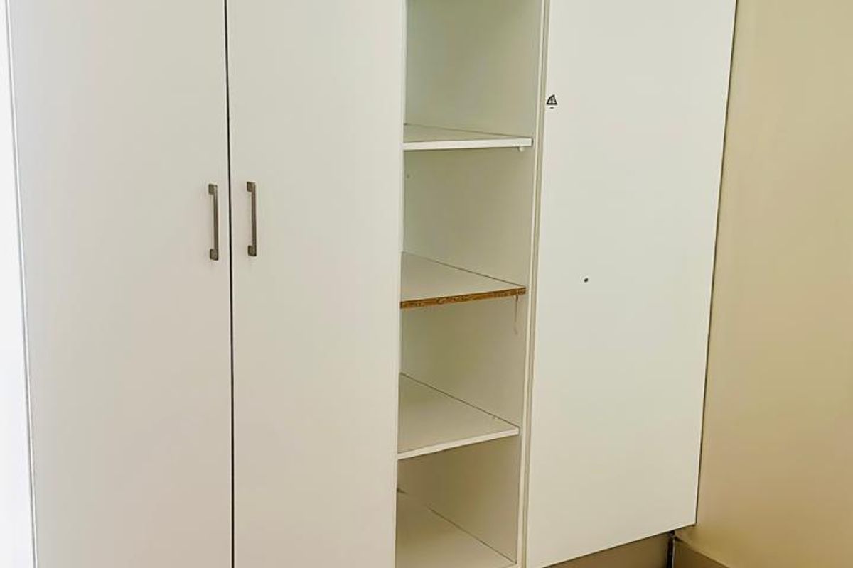 Lovely two bedroom apartment available 1 June 2026 - Photo 2