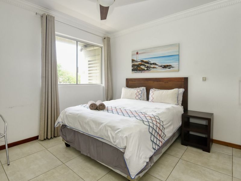 Modern, Fully Furnished Coastal Living in the Heart of Umdloti - Photo 8
