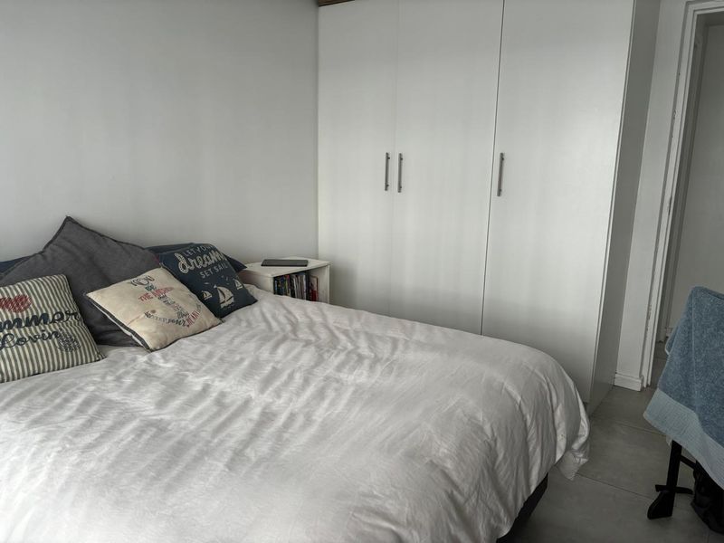 Modern Ground Floor 1 Bedroom + Loft Apartment for Sale in Summer Ridge - Photo 8