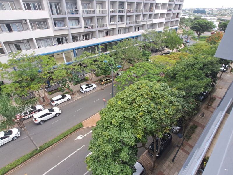 Prime Property presents 7 On Millennium boulevard apartment for rent - Photo 2