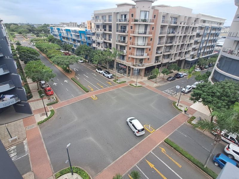 Prime Property presents 7 On Millennium boulevard apartment for rent - Photo 3