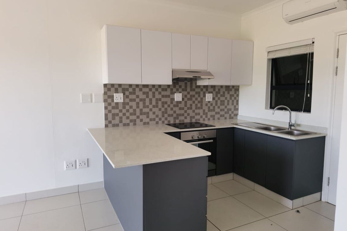 Modern two bedroom Apartment - Photo 5