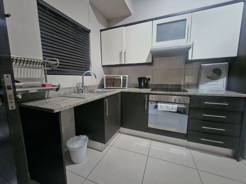Prime Property presents - fully furnished - Photo 2