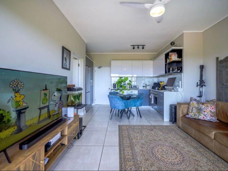 1 bed Modern Apartment in Izinga Eco Estate - Photo 8