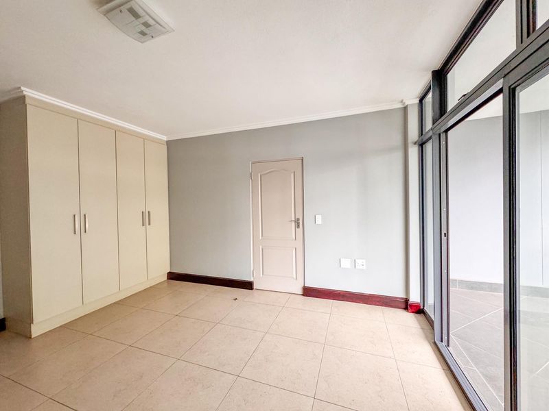 Secured, perfectlly positioned luxury apartment to let - Photo 7