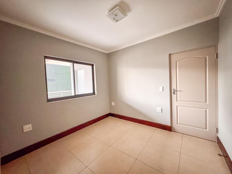 Secured, perfectlly positioned luxury apartment to let - Photo 6