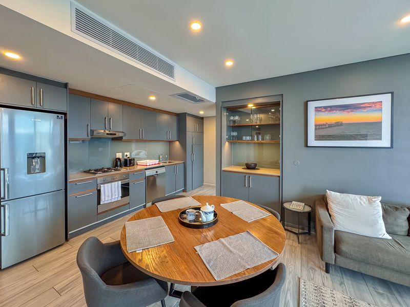Elegant 2-Bedroom Apartment in Umhlanga Arch- For Rent - Photo 9