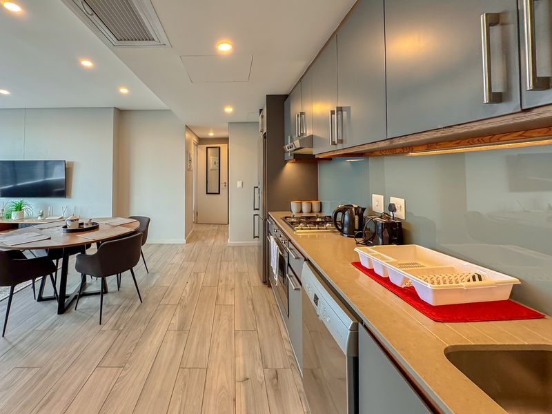 Elegant 2-Bedroom Apartment in Umhlanga Arch- For Rent - Photo 10