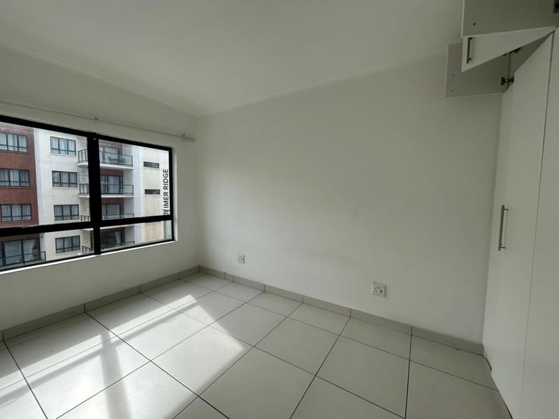 Prime  Property Presents A Stunning Two Bedroom Apartment Situated In Umhlanga Ridge - Photo 10