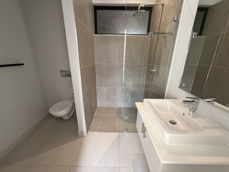 Luxury 1 Bed 1 Bath Apartment in the Ocean Club in Zimbali Lakes Resort - Photo 5