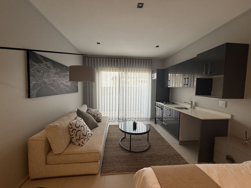 Luxury Studio Apartment in the Ocean Club in Zimbali Lakes Resort - Photo 2