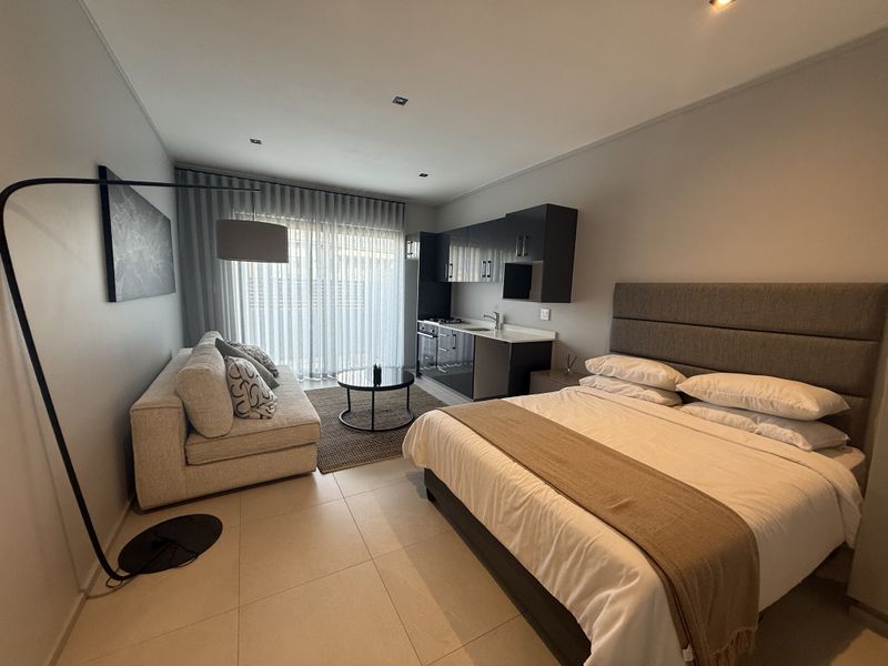Luxury Studio Apartment in the Ocean Club in Zimbali Lakes Resort - Photo 3