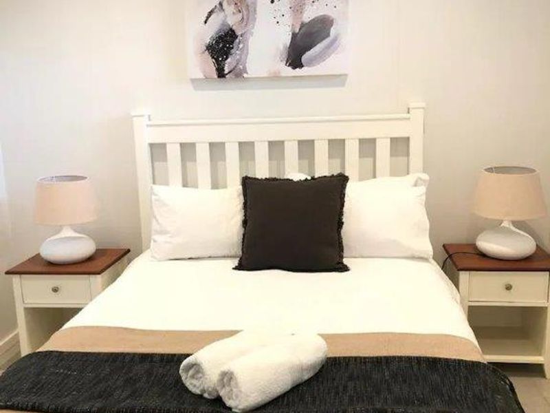 Unfurnished 2 Bedroom 2 Bathroom Apartment - Photo 6