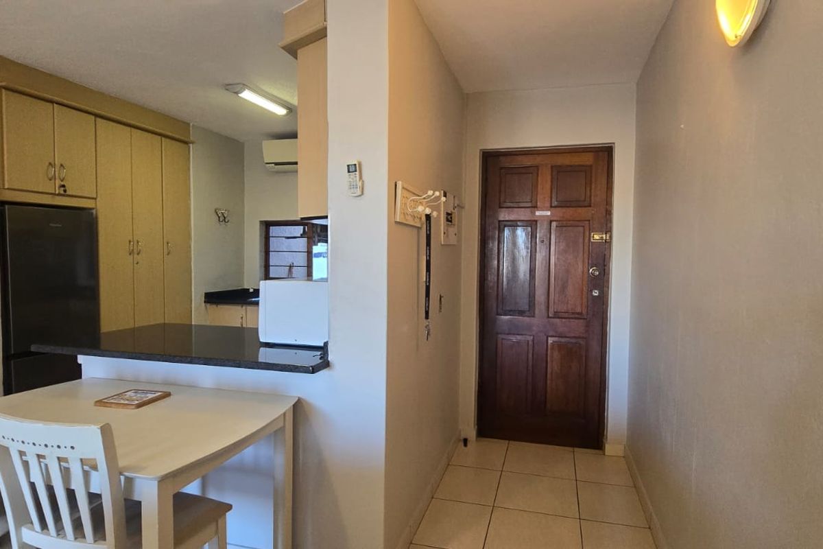 2 Bedroom 2 Bathroom Apartment For Sale- Umhlanga Central - Photo 4
