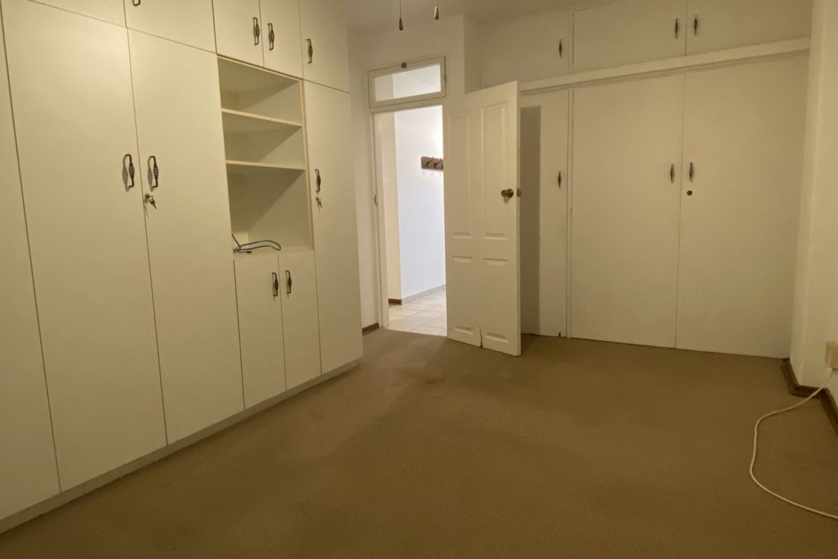 1 Bedroom Apartment For Sale In Essenwood - Photo 5
