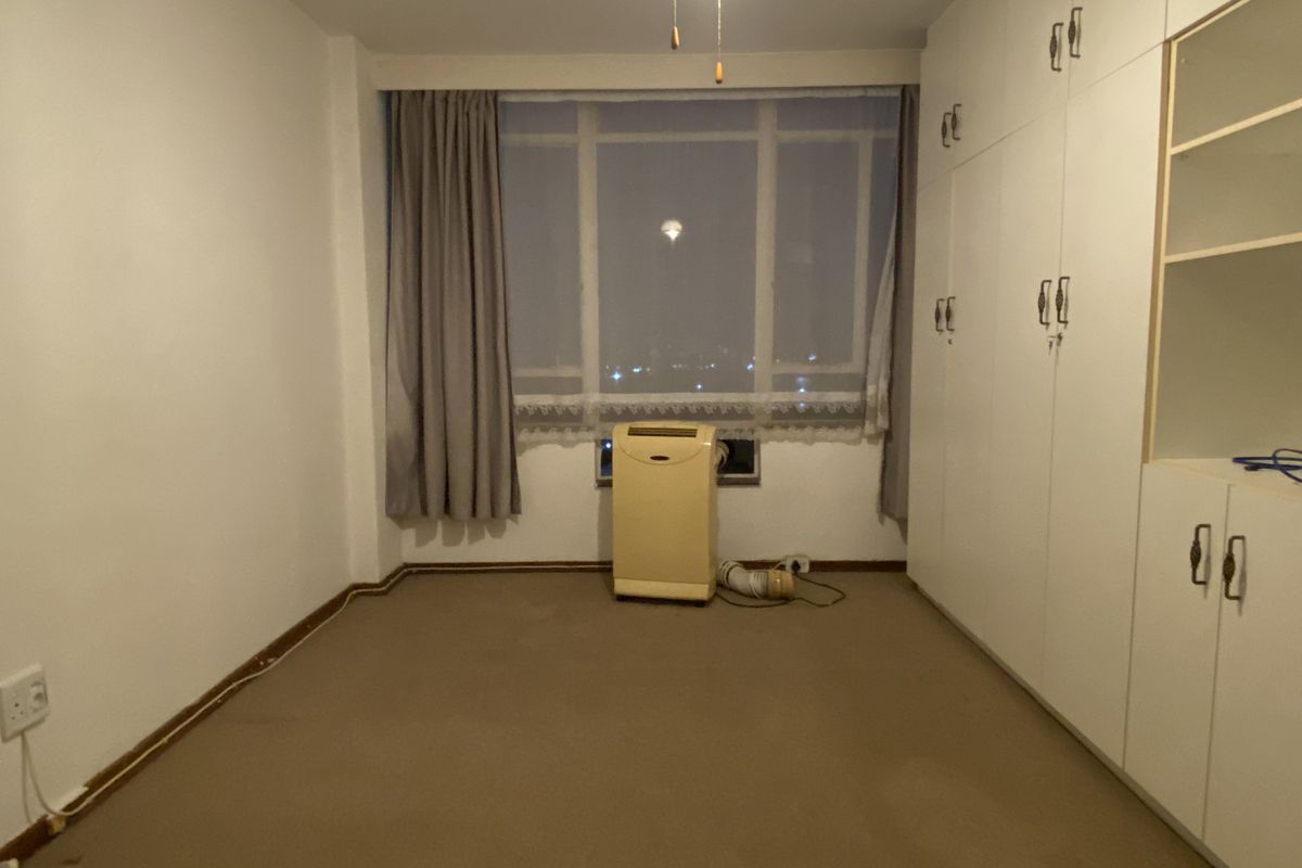 1 Bedroom Apartment For Sale In Essenwood - Photo 4